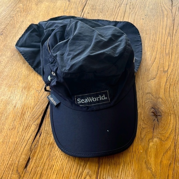 Seaworld Hat - Picture 2 of 5